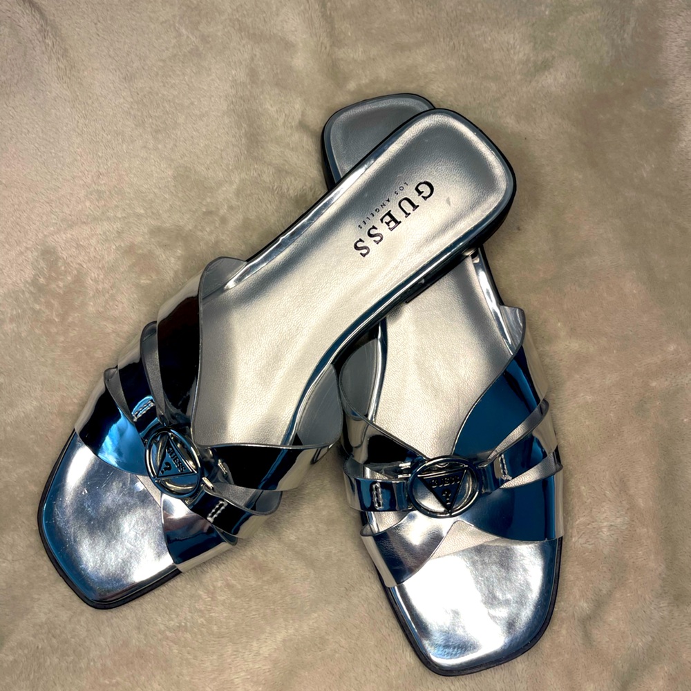 NEW!! Guess Sandals!!
